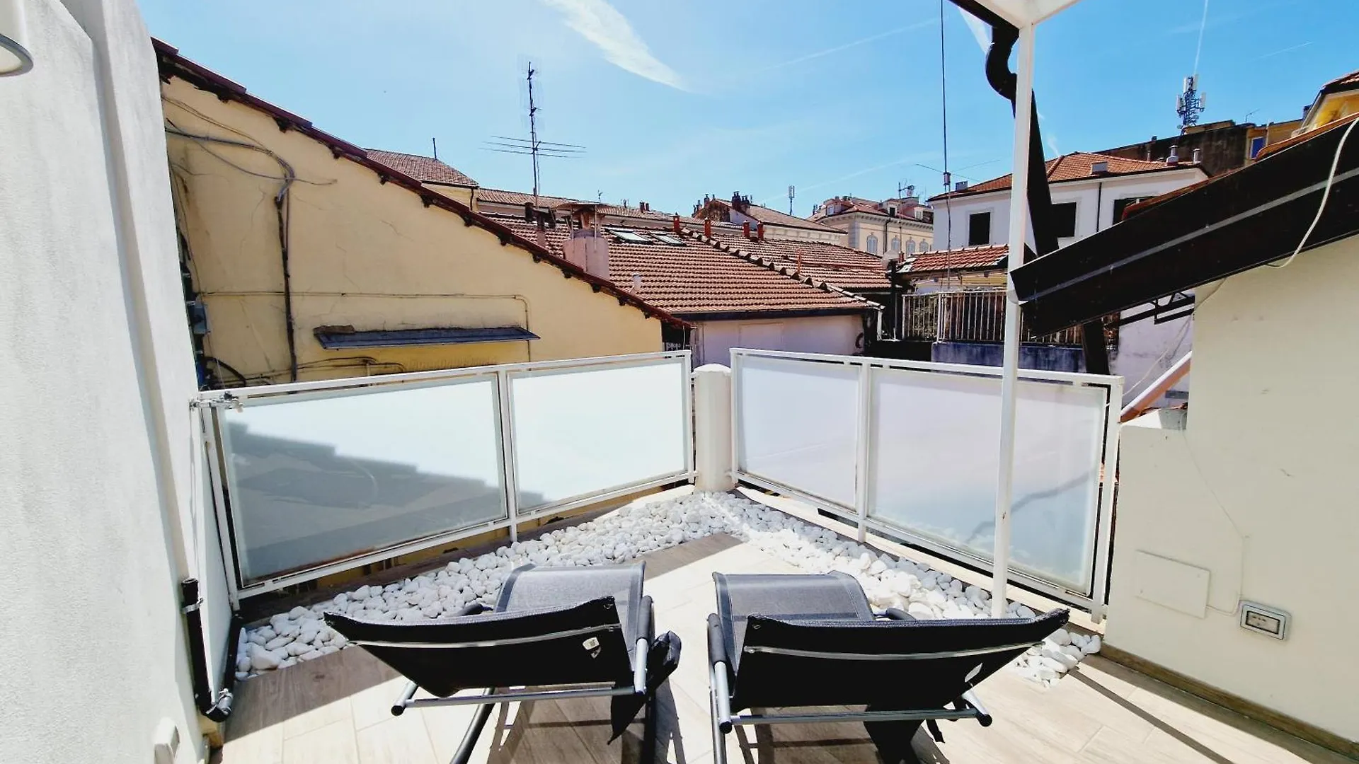 Apartment Homeholidaysanremo - Luxe & Glamour Italy