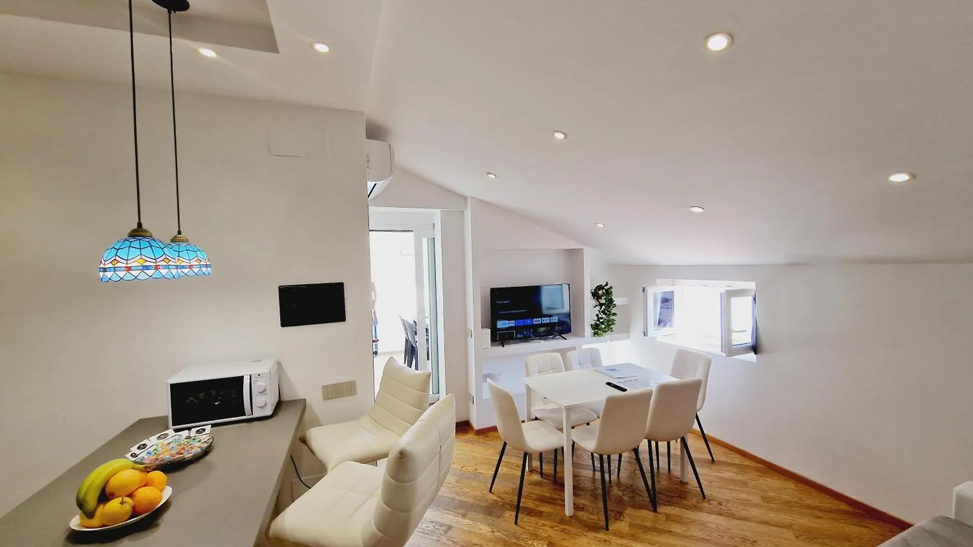 Homeholidaysanremo - Luxe & Glamour 0*, Sanremo Italia