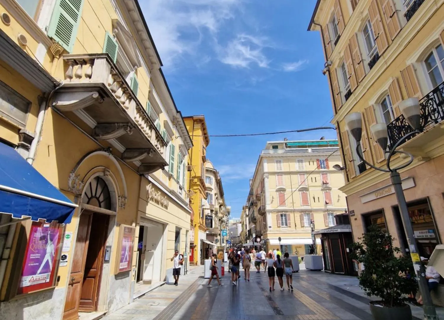 Homeholidaysanremo - Luxe & Glamour Italy