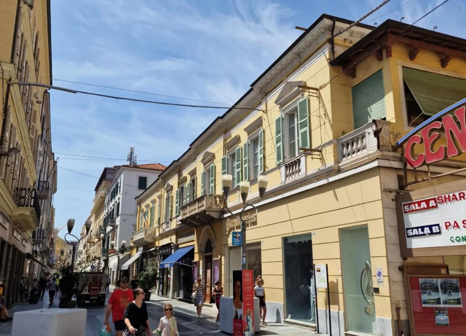 Homeholidaysanremo - Luxe & Glamour 0*, Sanremo Italy