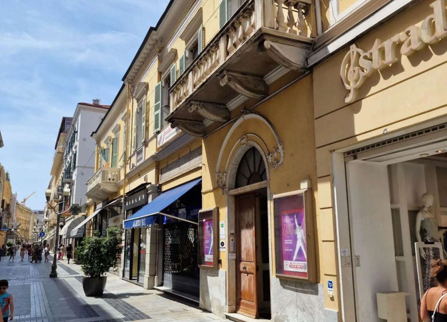 Homeholidaysanremo - Luxe & Glamour Apartment Sanremo
