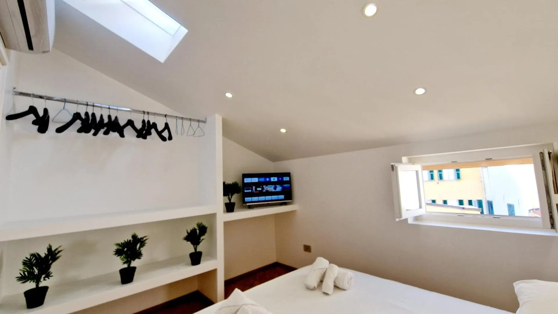Apartment Homeholidaysanremo - Luxe & Glamour