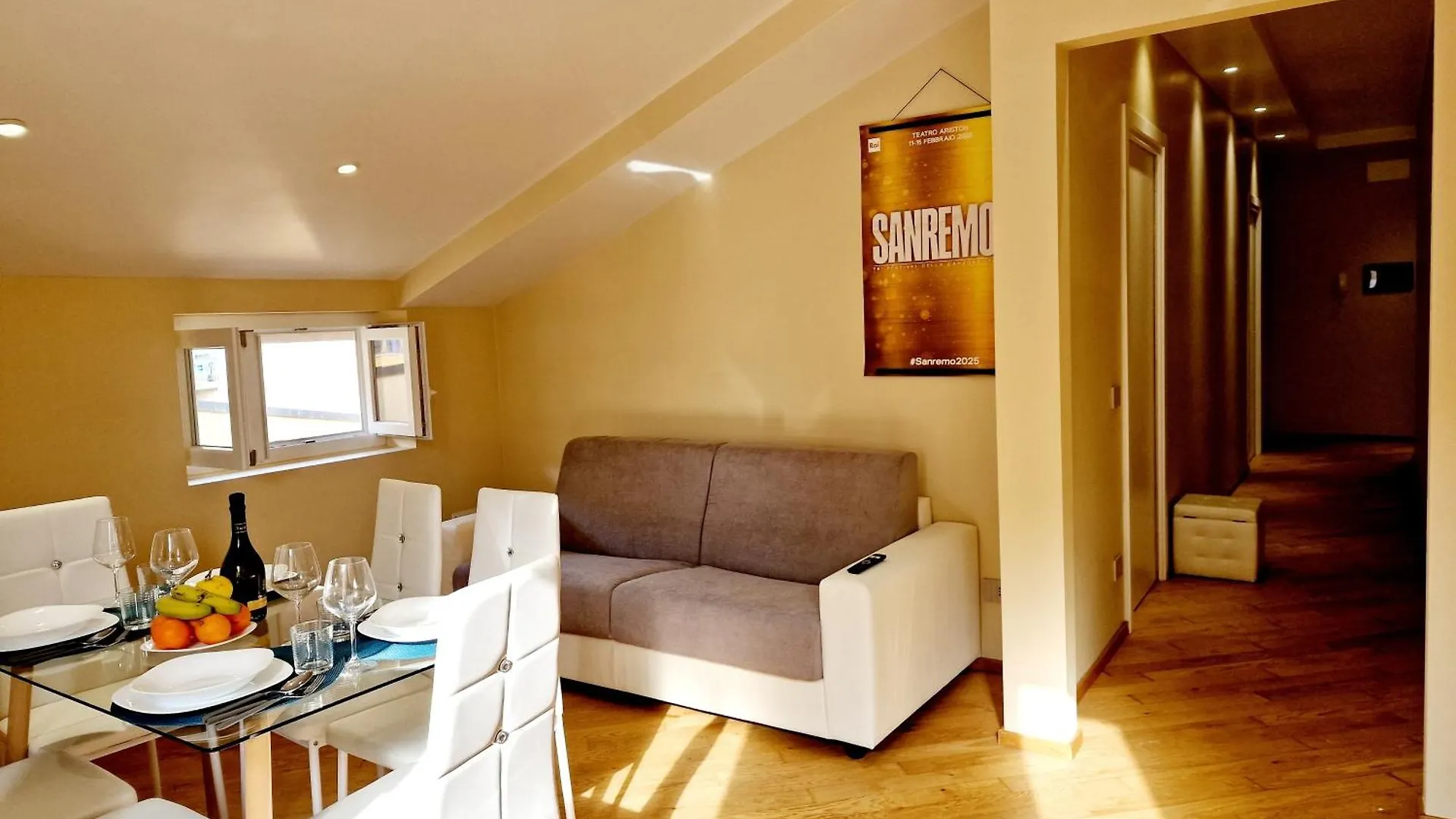Apartment Homeholidaysanremo - Luxe & Glamour