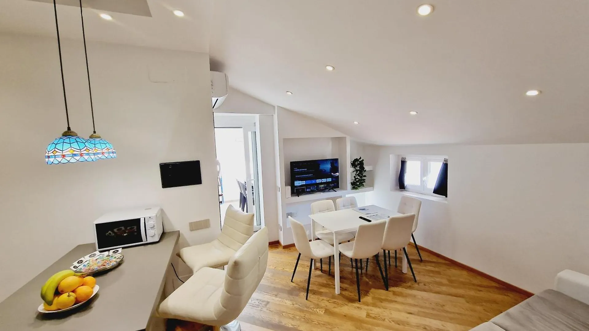 Homeholidaysanremo - Luxe & Glamour