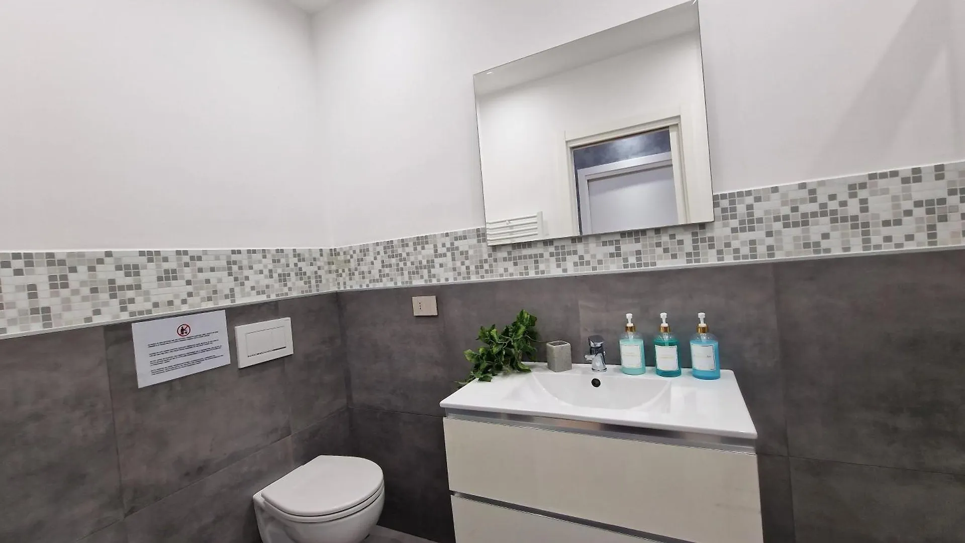 Homeholidaysanremo - Luxe & Glamour 0*, Sanremo